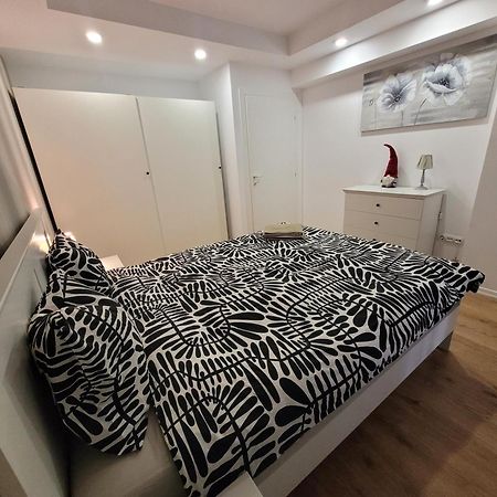 La Dolce Vita Apartment Stefanestii de Jos Экстерьер фото