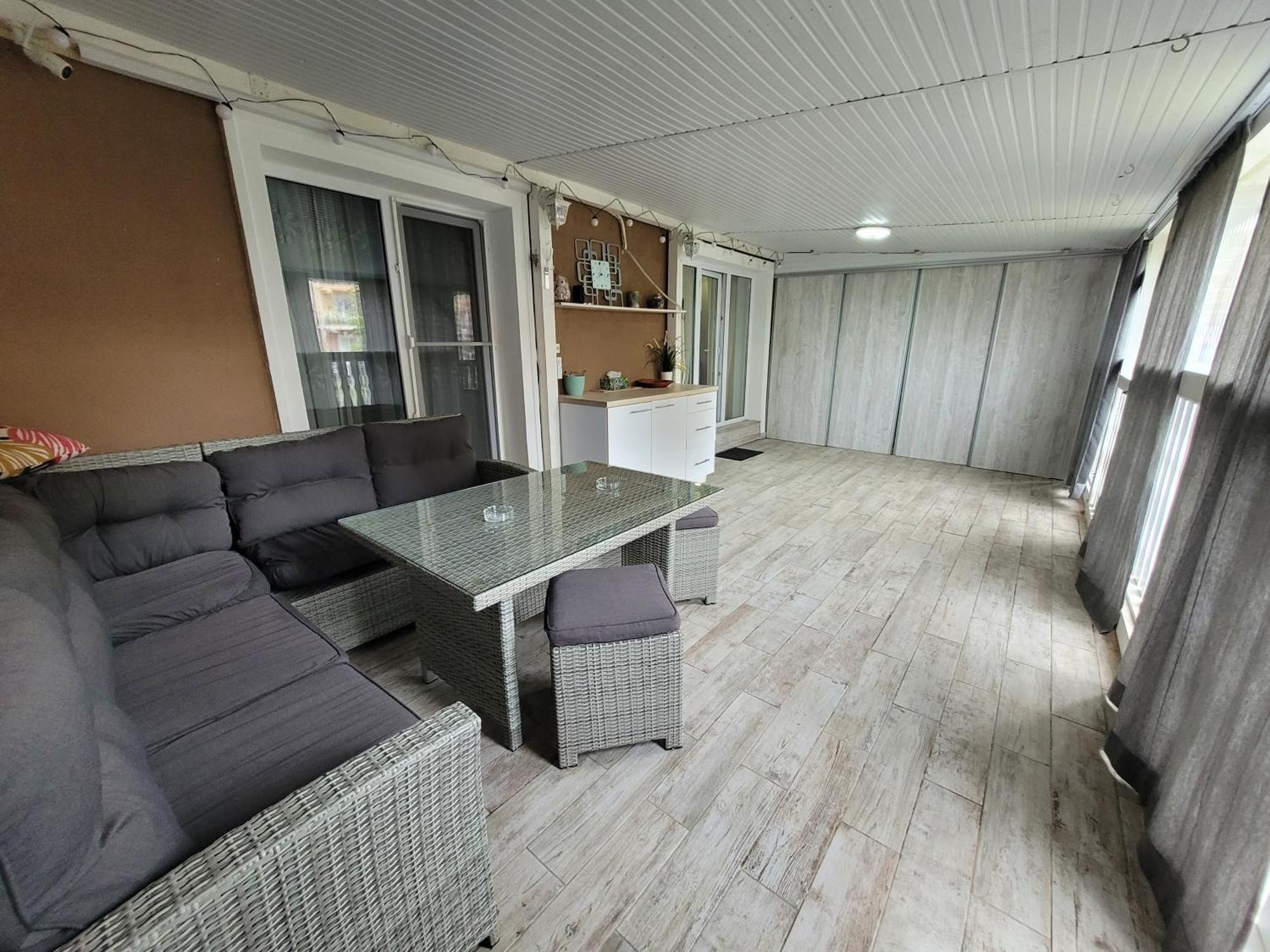 La Dolce Vita Apartment Stefanestii de Jos Экстерьер фото